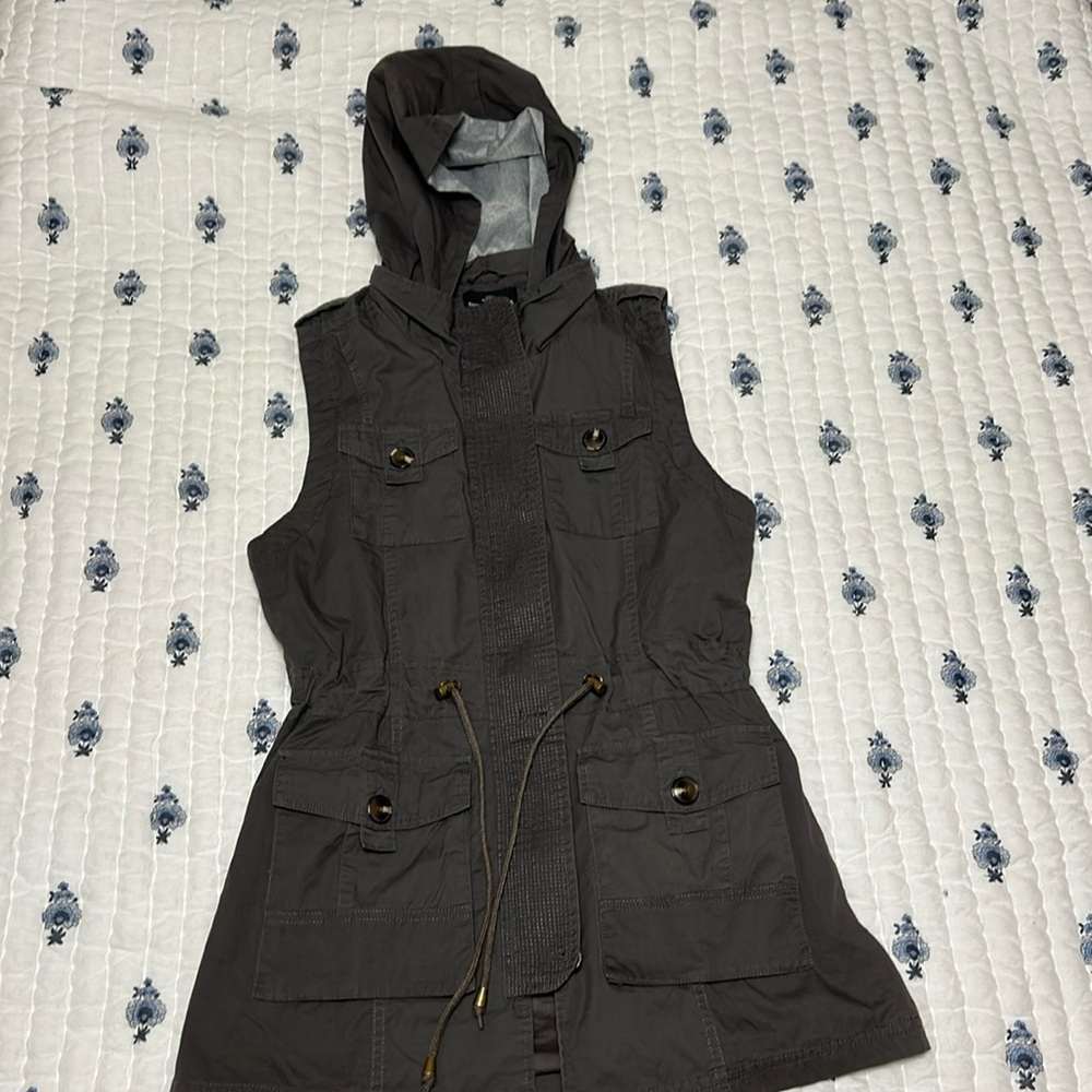Hooded Vest